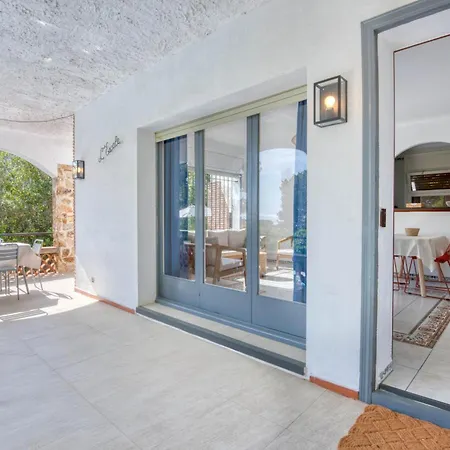 Holiday home Escale *